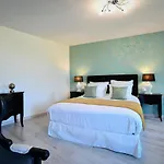 Chateau De Heaas 3*