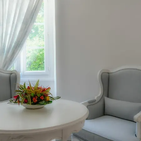Guest house Chateau De Heaas