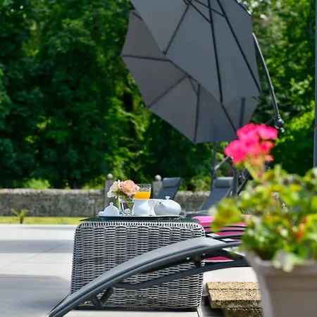 Pensión Chateau De Heaas