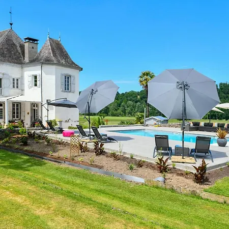 Guest house Chateau De Heaas Feas