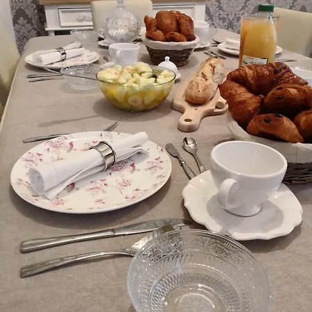 Πανσιόν Chateau De Heaas Feas