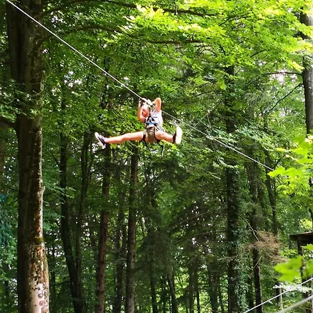 Πανσιόν Chateau De Heaas 3*