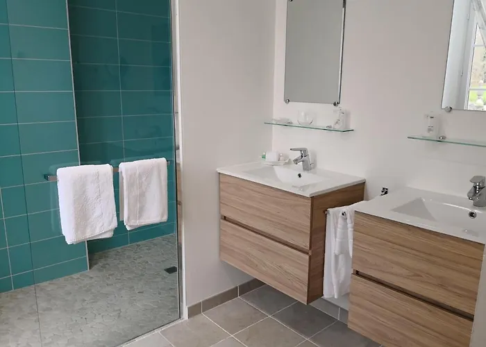 בית הארחה Chateau De Heaas