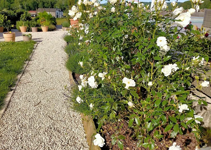 Chateau De Heaas Feas