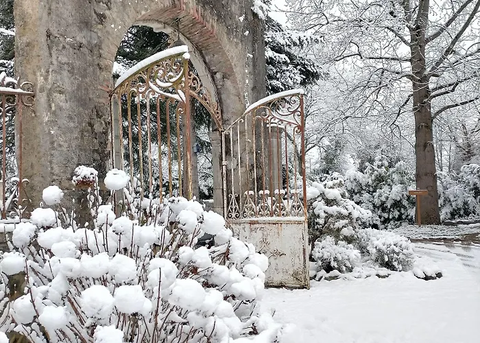 Chateau De Heaas Feas